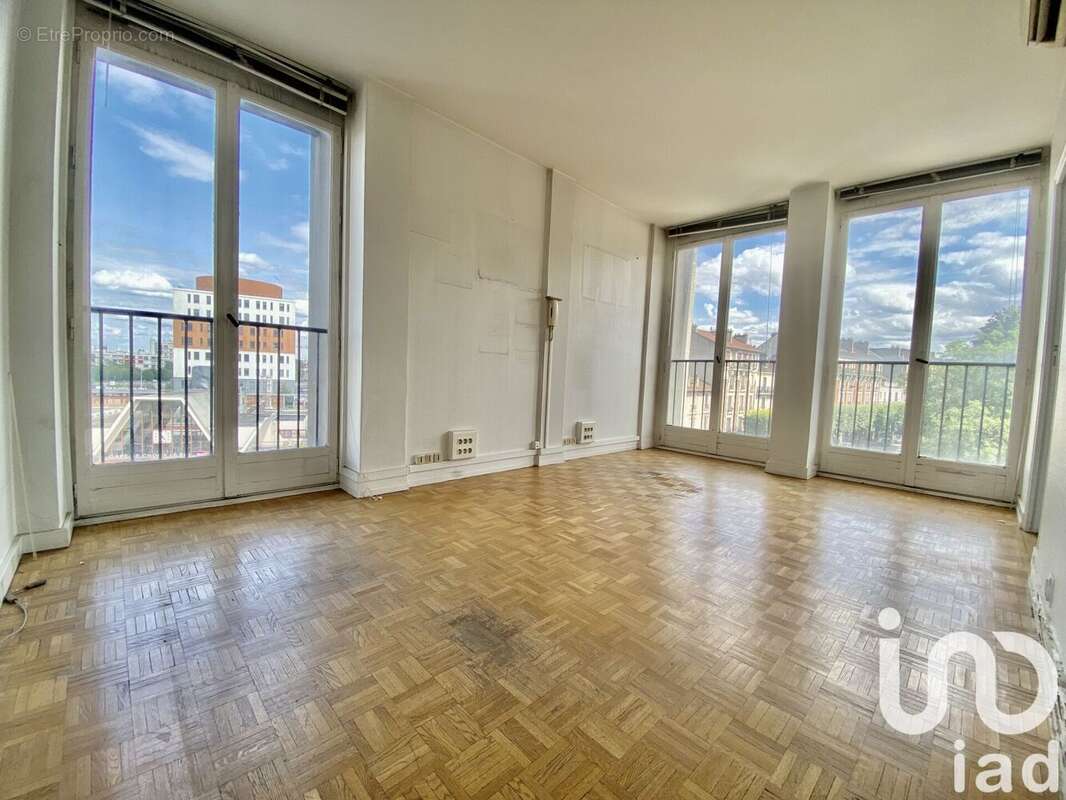 Photo 6 - Appartement à CHOISY-LE-ROI