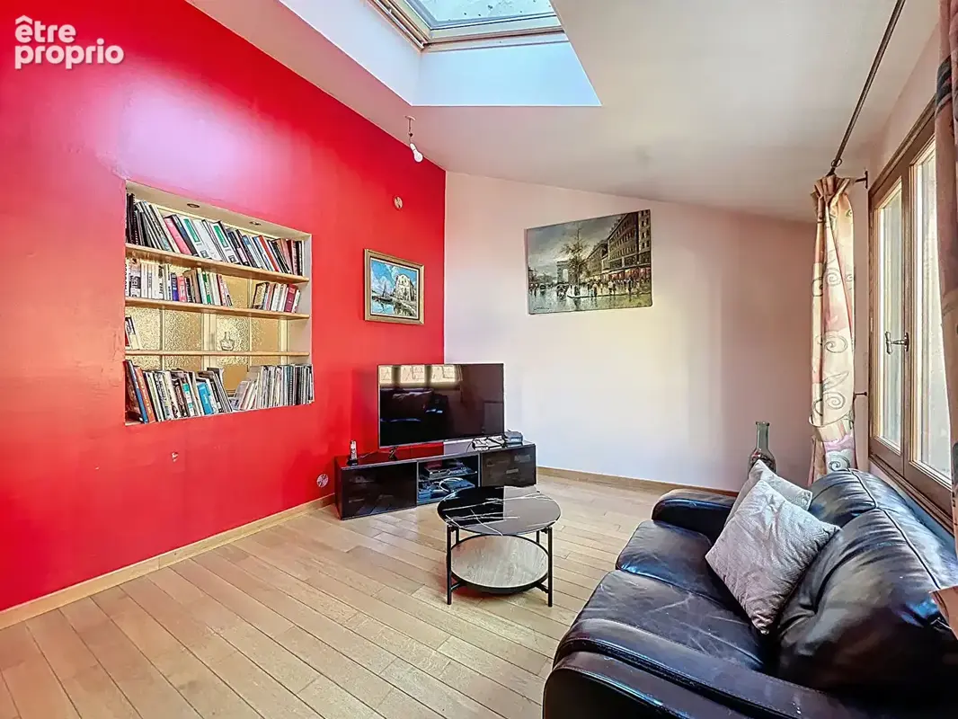 Maison de vigneron de 215 m²  volumes généreux et fort potentiel - photo 12