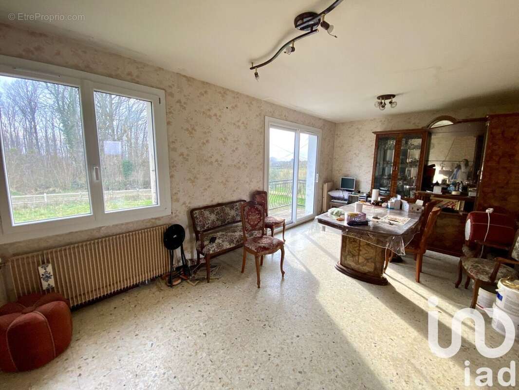 Photo 3 - Maison à CHATEAU-RENARD