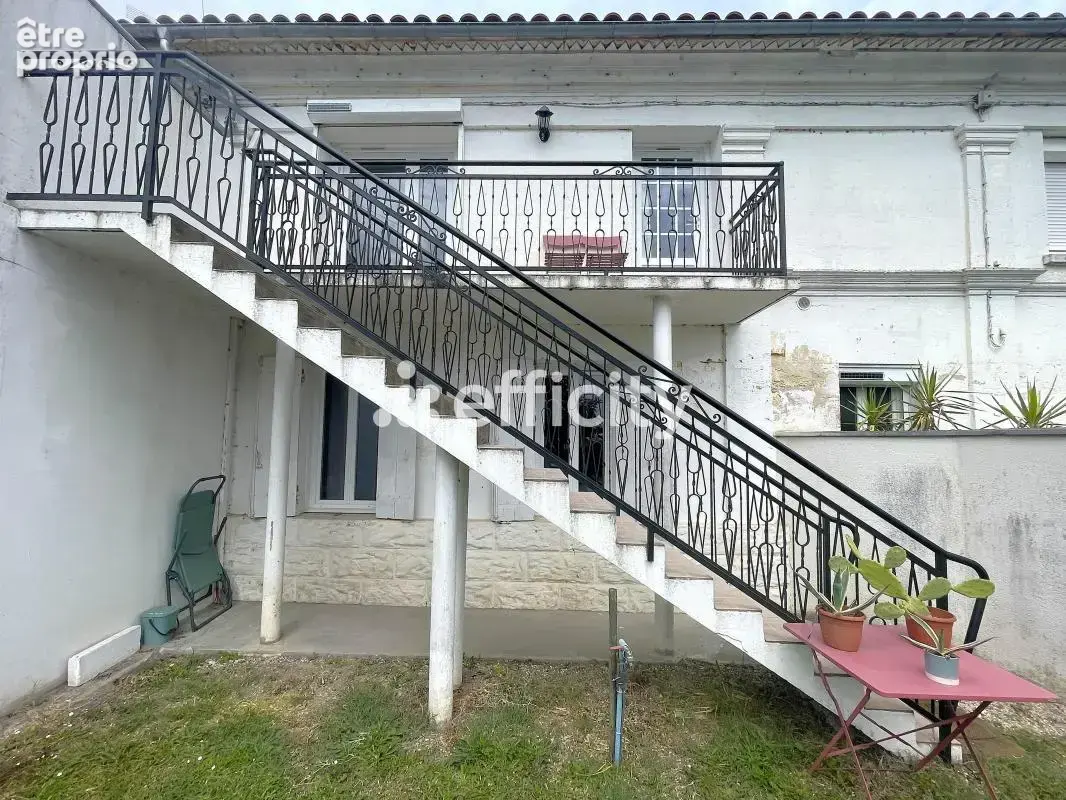 Maison 6 pièces 169 m² à vendre à Les Peintures (33230) - photo 3