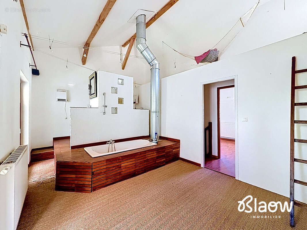 Appartement 98 m² à Meyzieu  - photo 7