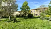 Maison à ENTRAIGUES-SUR-LA-SORGUE
