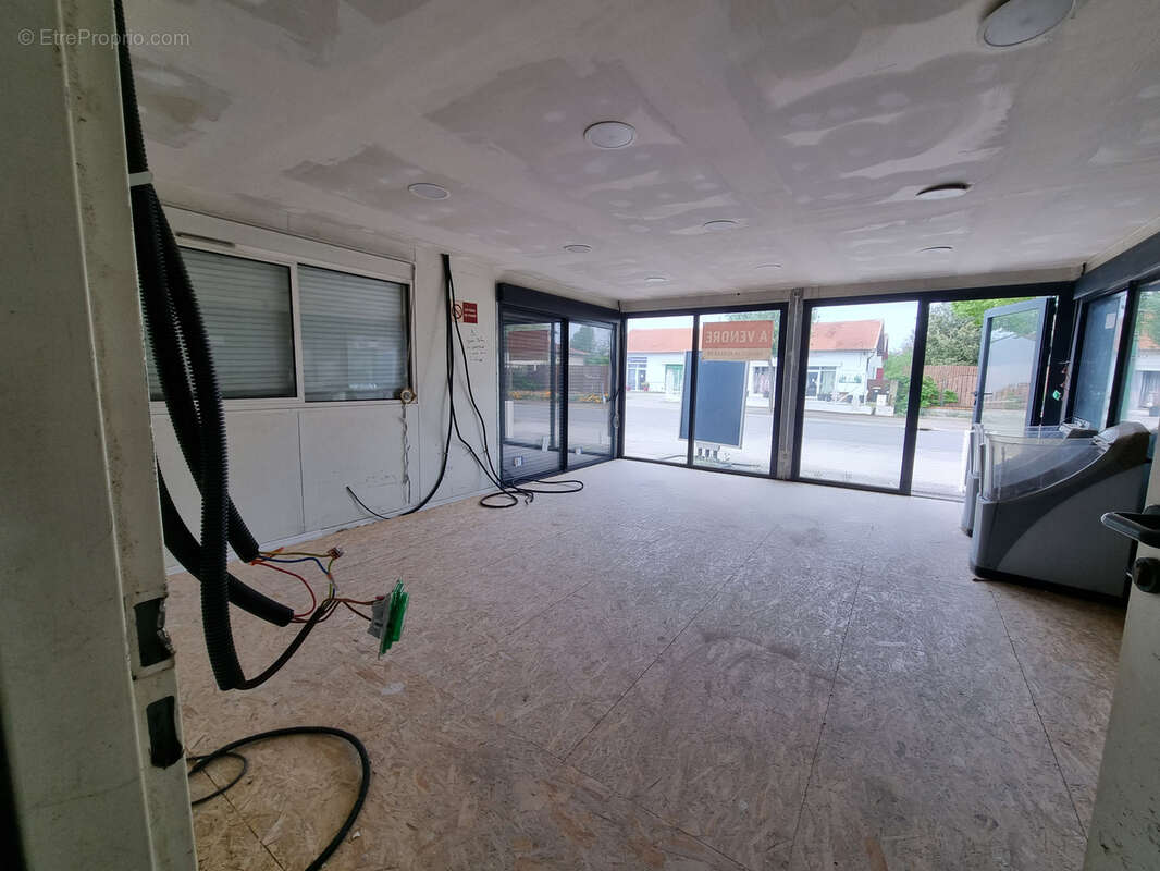 Commerce à SEPTFONDS