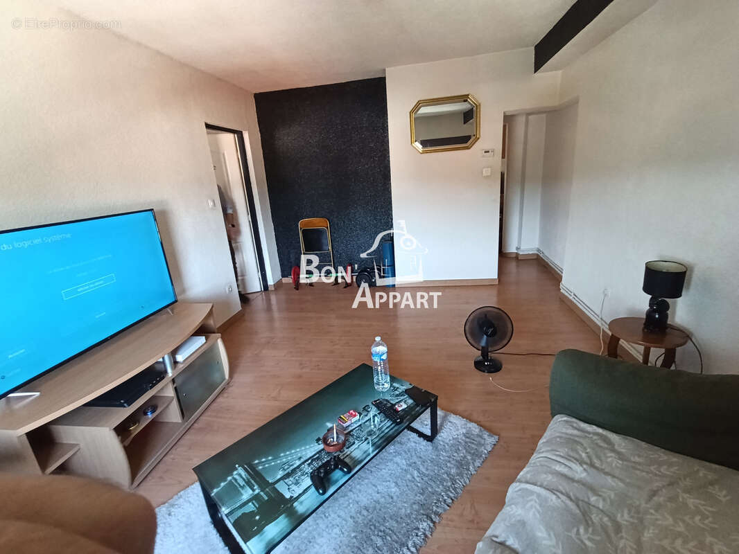 Appartement 500 m² à Joeuf  - photo 5
