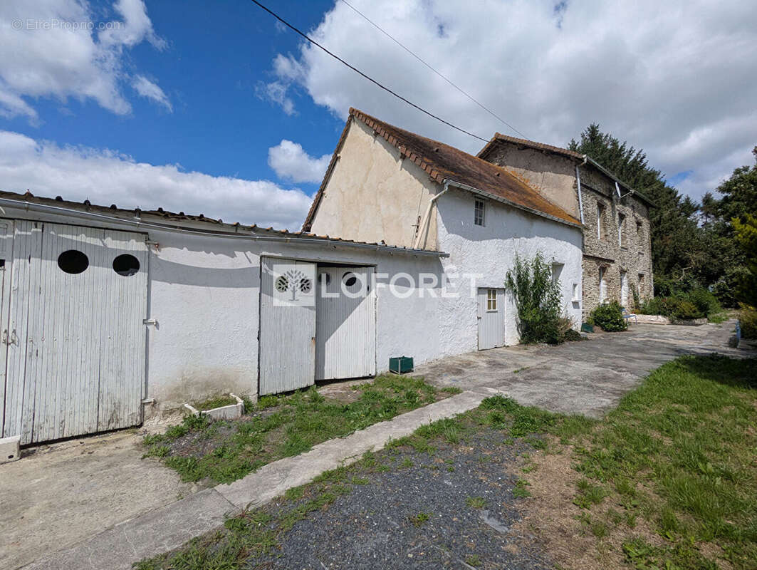 Maison à CAUMONT-L'EVENTE