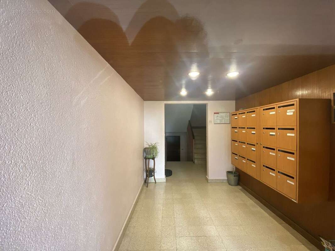 Appartement à BOUSSY-SAINT-ANTOINE