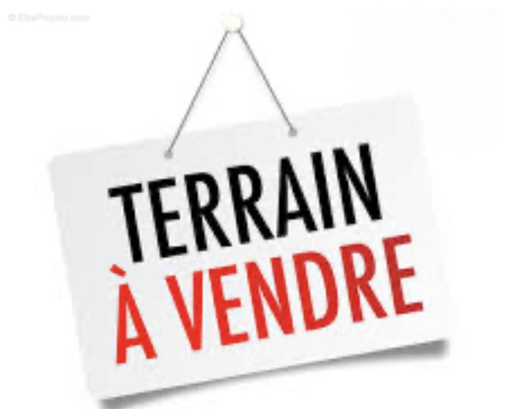 Terrain à BESNE