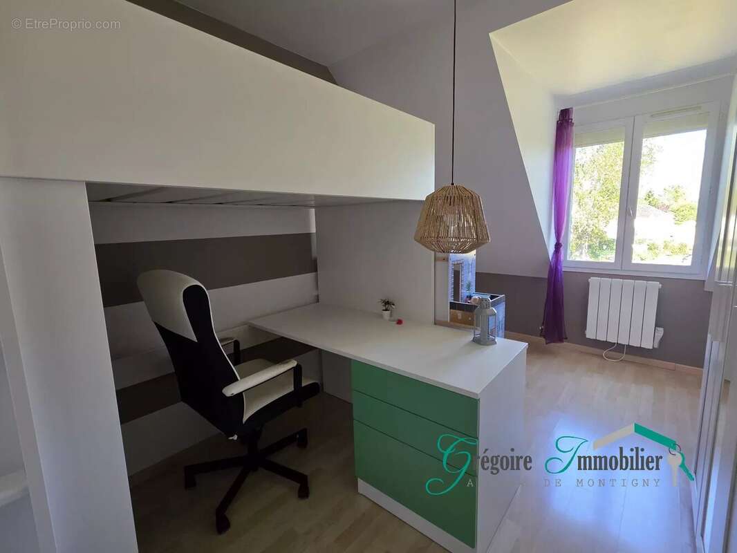 Maison à LA GENEVRAYE