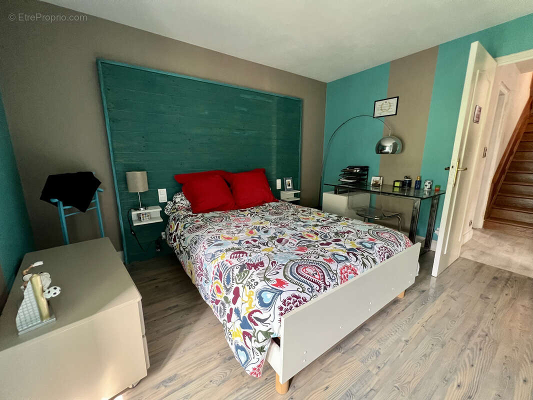 Maison à TERRASSON-LAVILLEDIEU