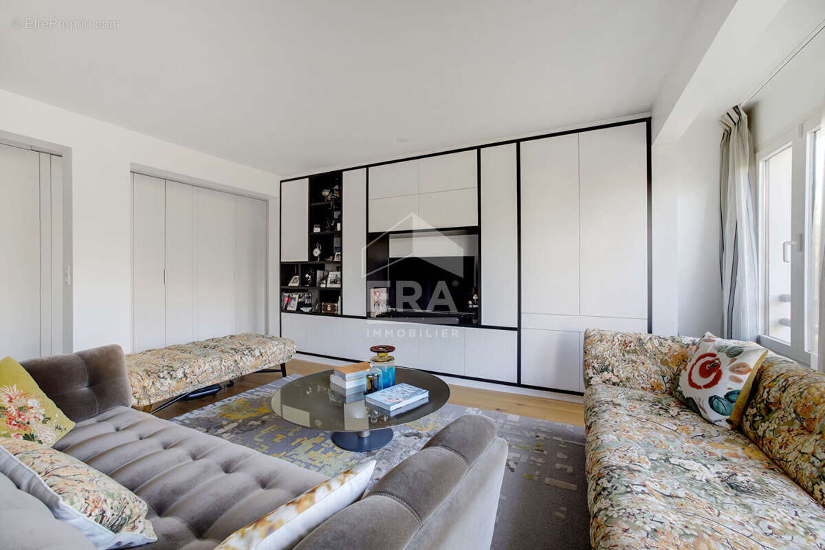 Appartement à PARIS-12E