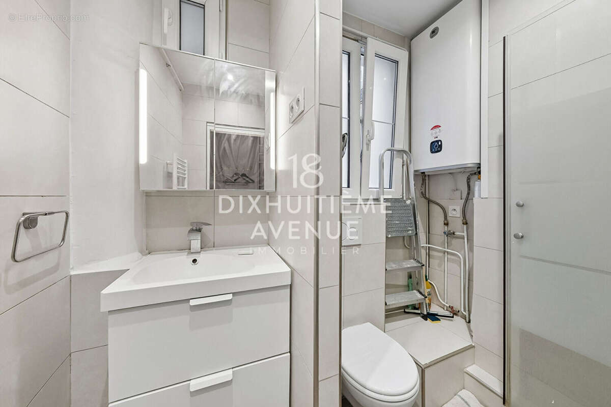 Appartement à PARIS-18E