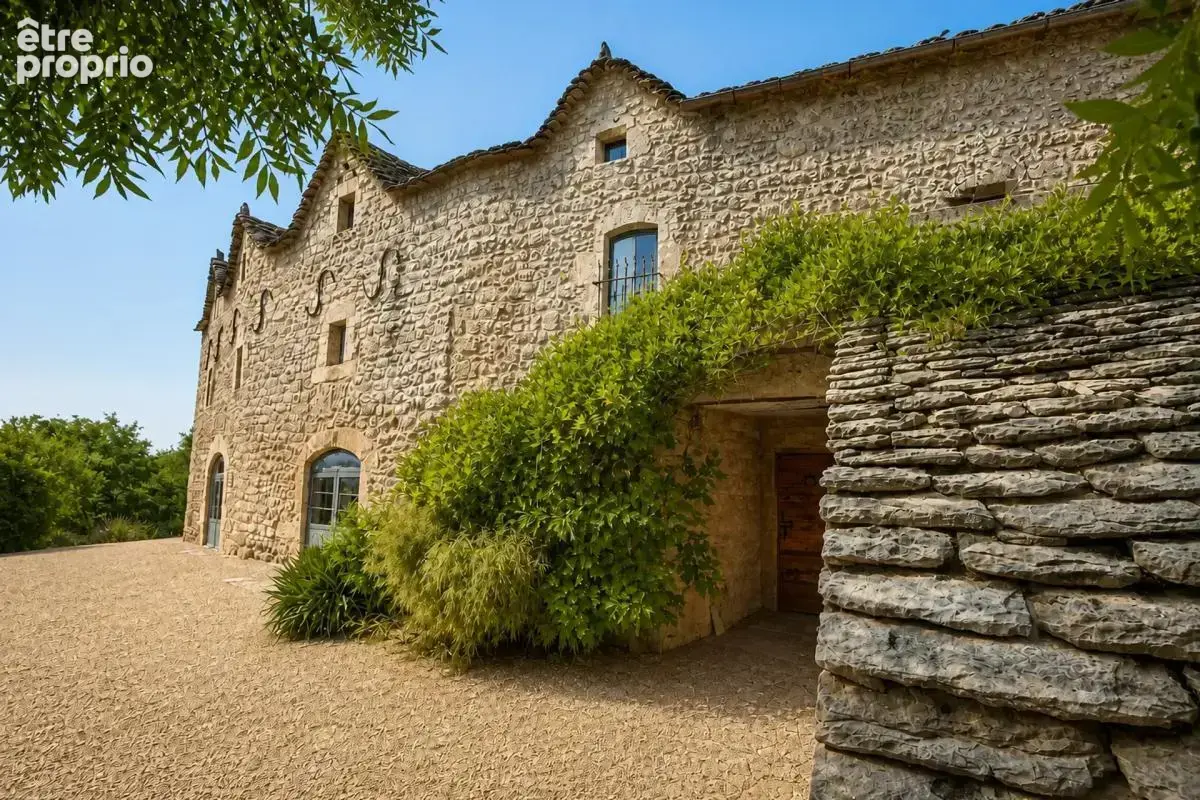 Maison de 11 pièces de 185 m² + 335 m2 de dépendance à La Tieule - photo 24