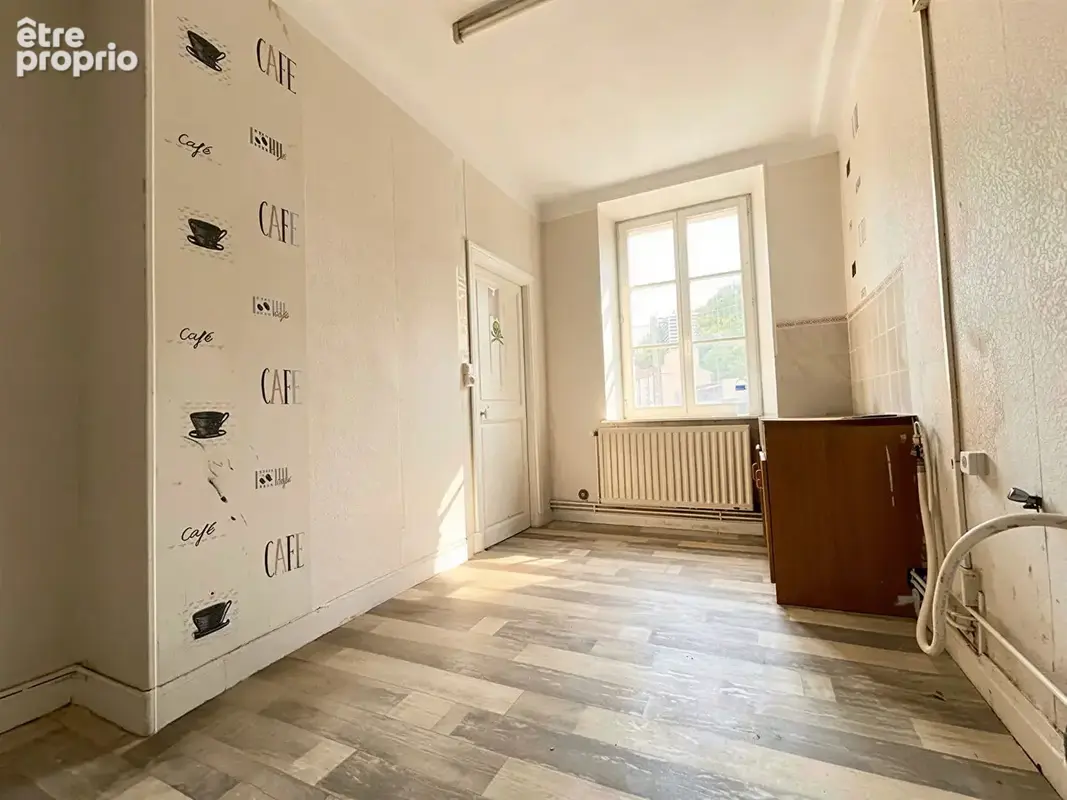 Immeuble avec 2 appartements et combles à Moutiers - 125 000 - photo 12