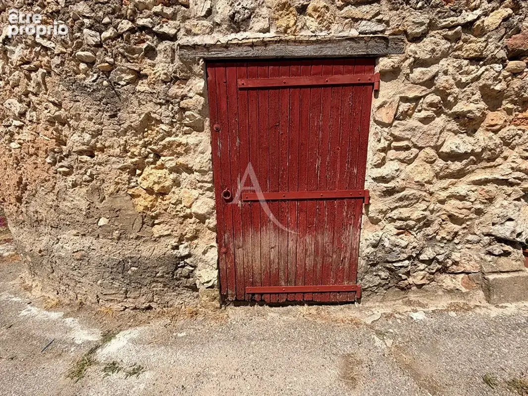 Remise sur deux niveaux au coeur du village - photo 6