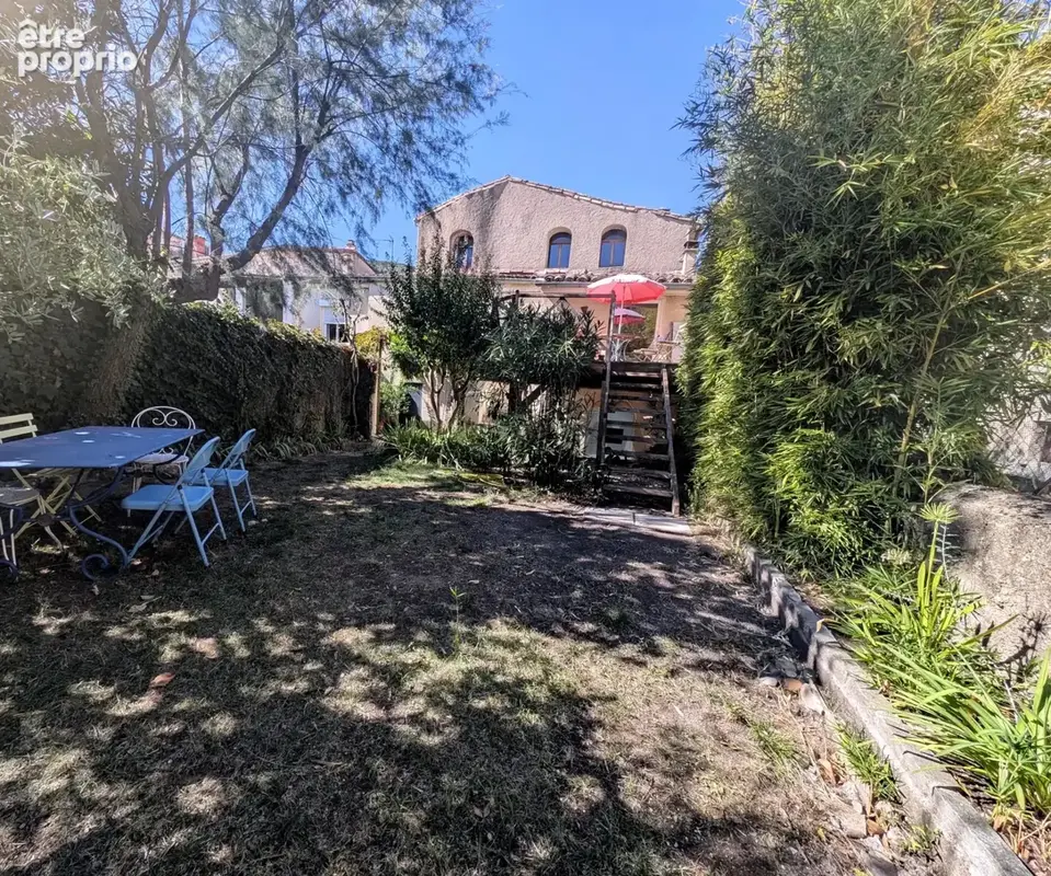 Photo Maison à Saint-Hippolyte-Du-Fort au prix de 275 000€