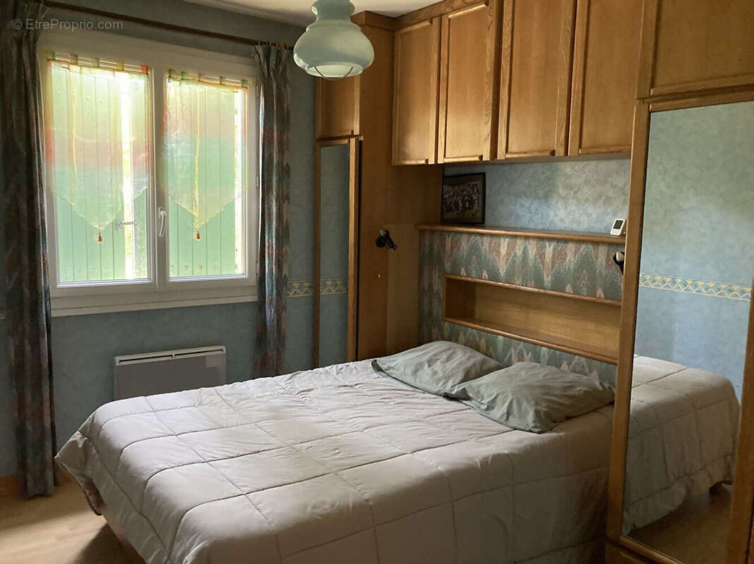 Maison Nieul sur Mer, 3 chambres, 3 garages, piscine, dépendances. - photo 15