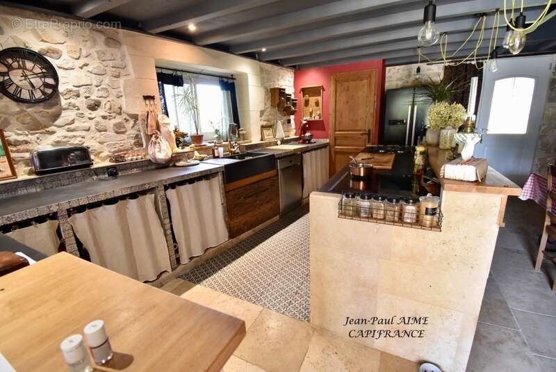 Gard - propriété de caractère – deux maisons en pierre – village classé – rivieres (30) - photo 6
