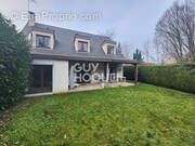 Maison à LA CELLE-SAINT-CLOUD