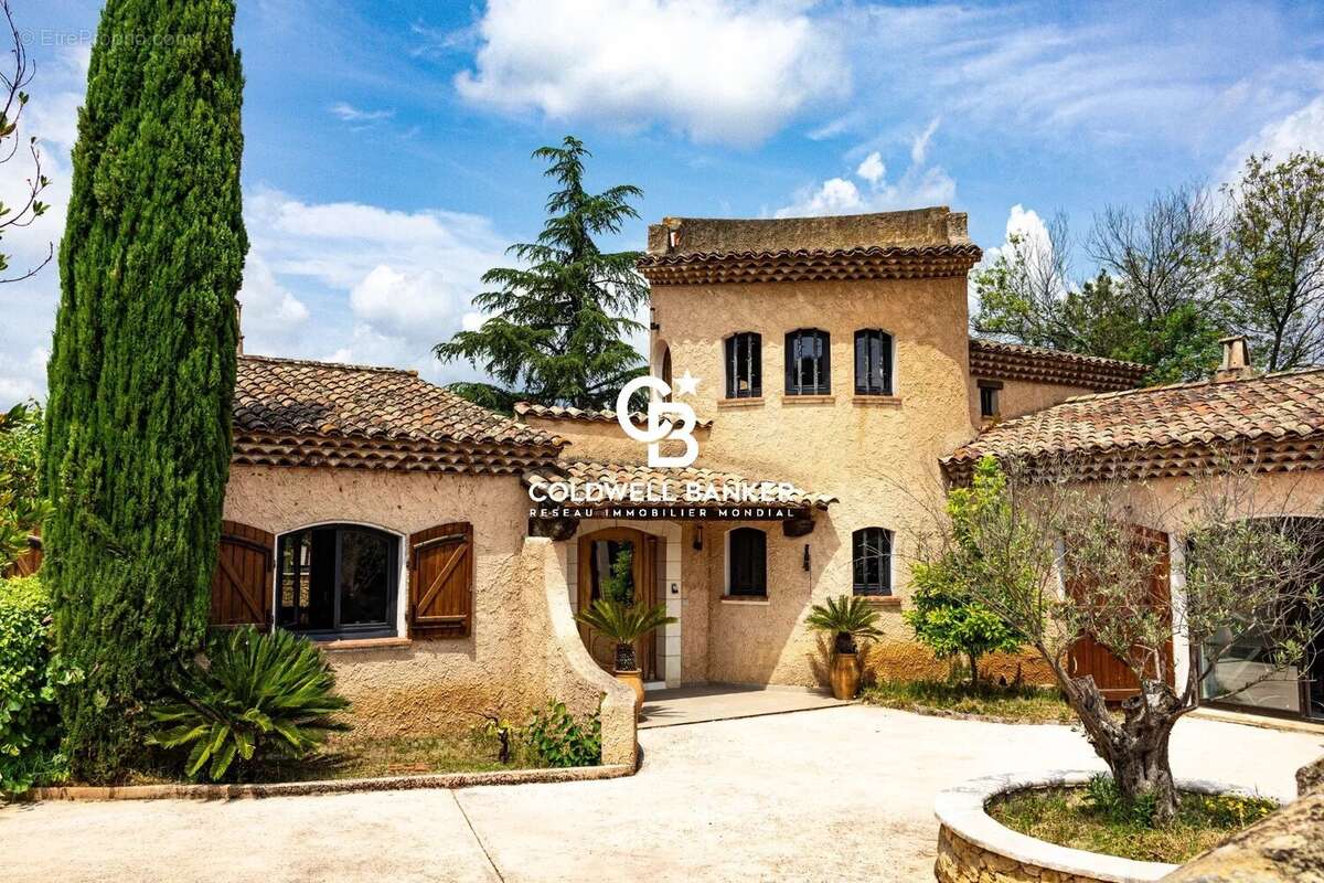 Maison à PIERREFEU-DU-VAR