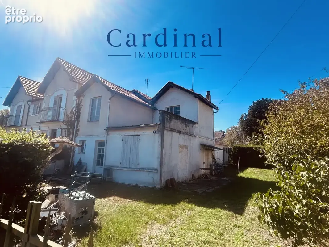 Maison bourgeoise de 150m2, Parc 865 m2, garage 60 m2 Plein centre RIBERAC - photo 6