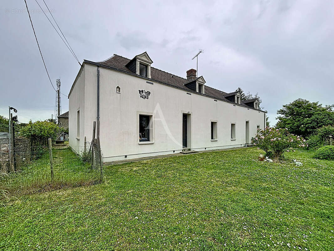Maison à CHATELAIN