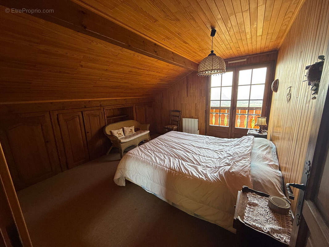 A vendre en exclusivité Chalet  de137 m² utiles sur le côteau de Cranves-Sales - photo 12