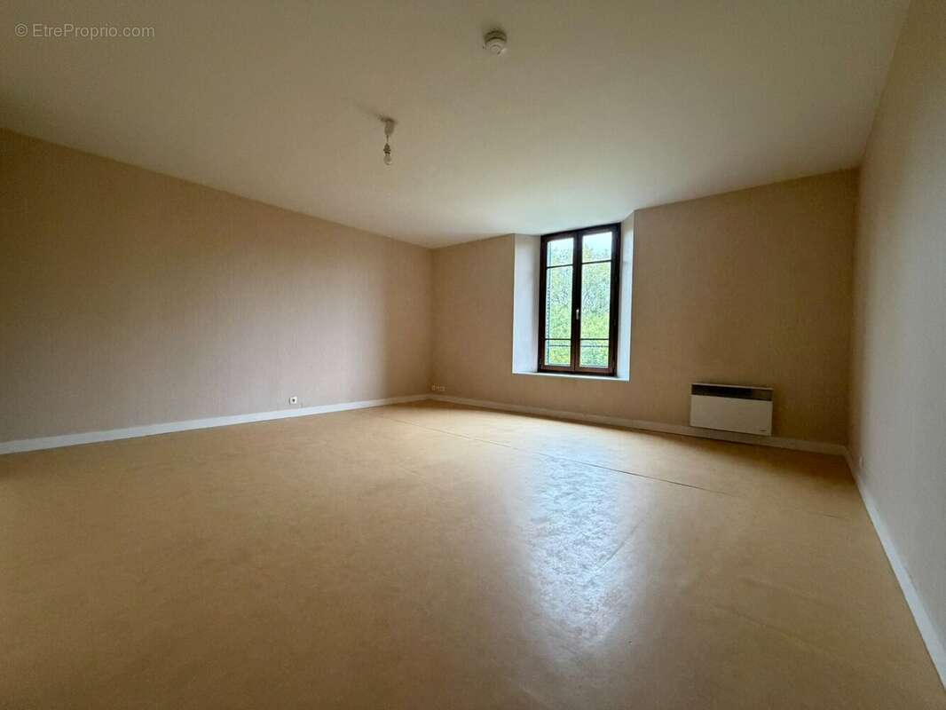 Maison à VULAINES-SUR-SEINE