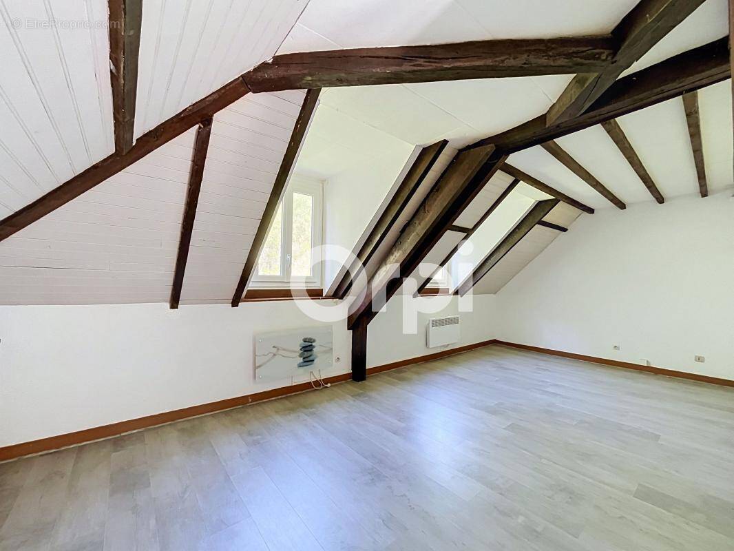 Appartement À Vendre - photo 1