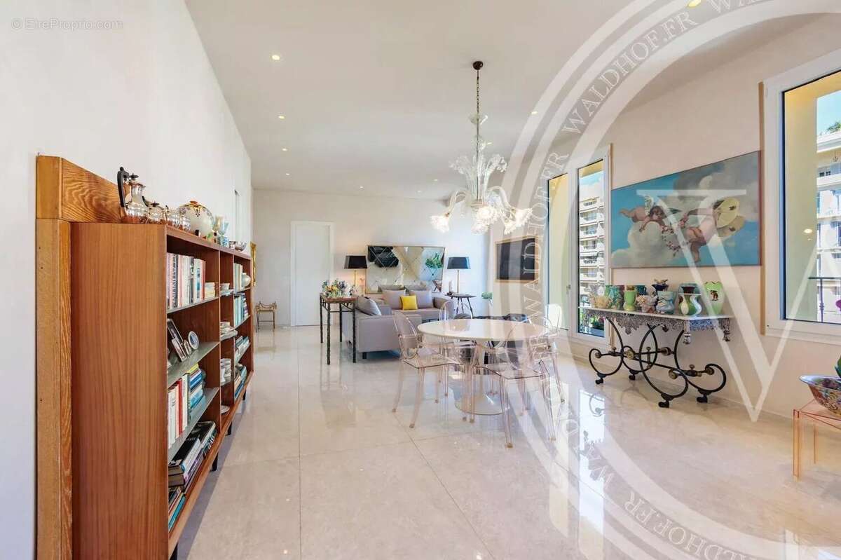 Appartement à MENTON