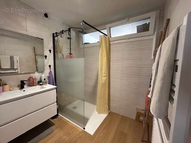 appartement F4 - centre ville - photo 6
