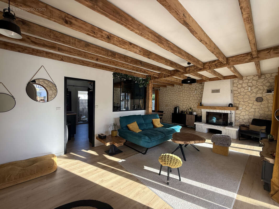 Maison à CARBON-BLANC