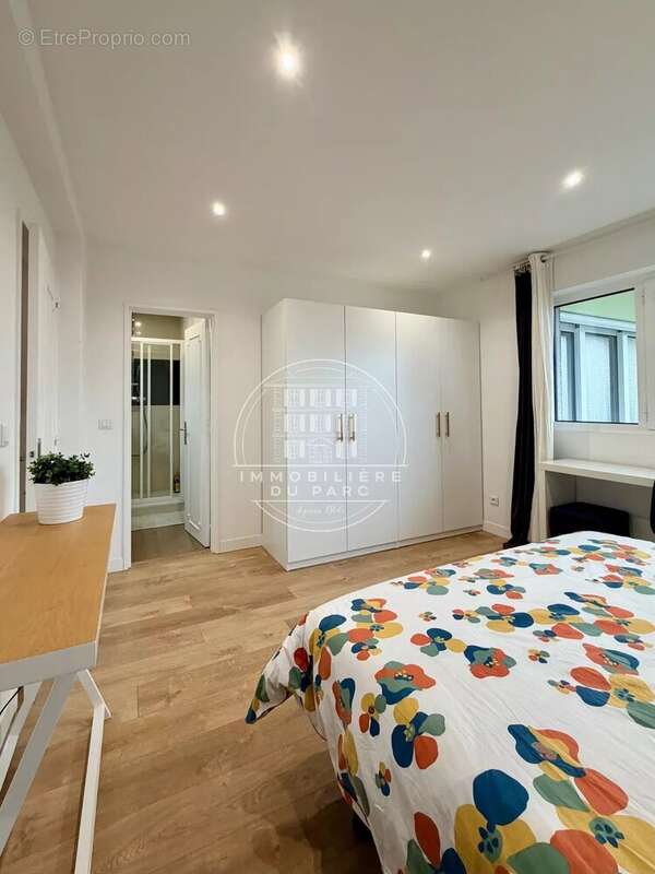 Appartement à LE VESINET