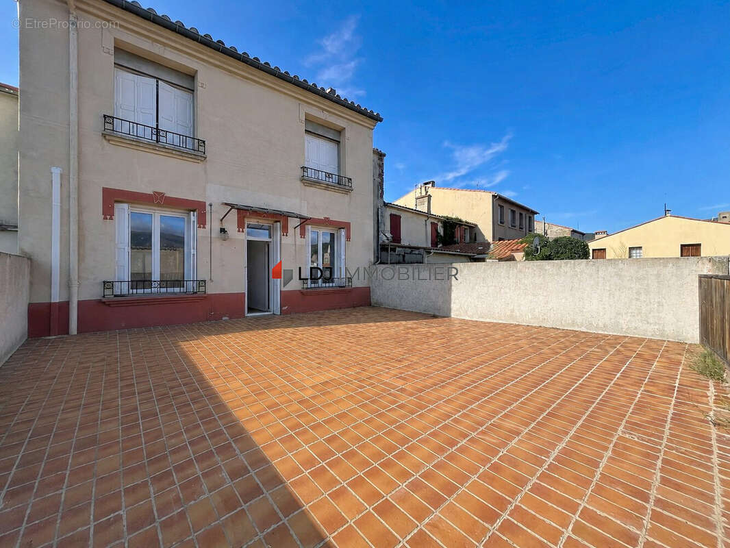 Appartement à PRADES