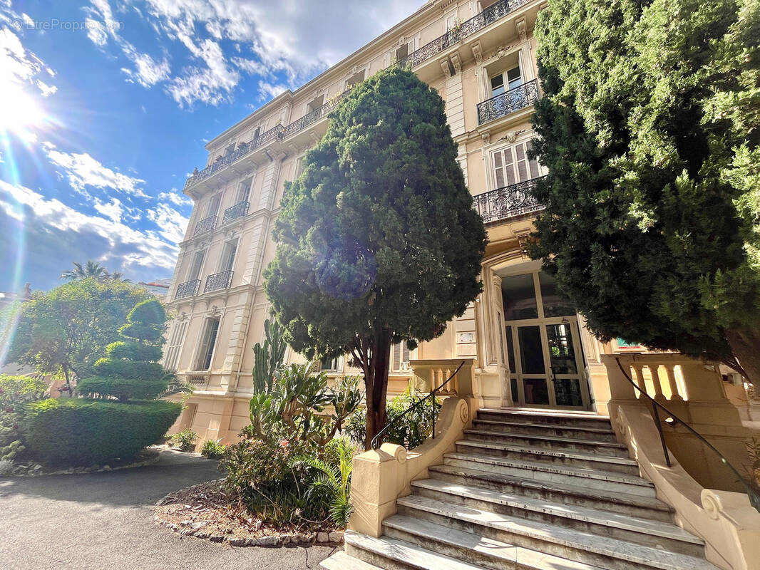 Appartement à MENTON