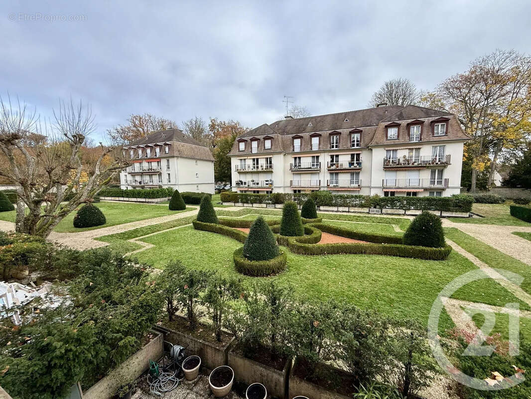 Appartement à FONTAINEBLEAU