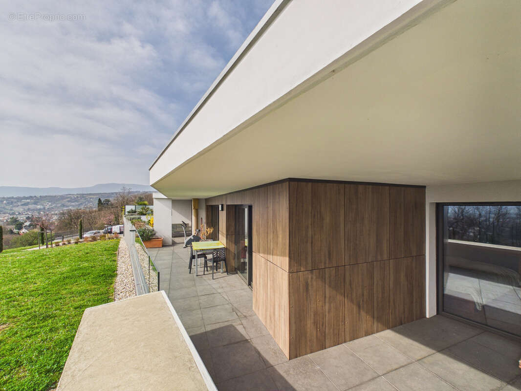 Appartement à SAINT-ALBAN-LEYSSE