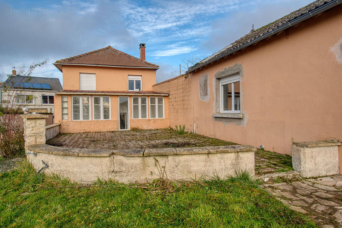 Maison à MALESHERBES
