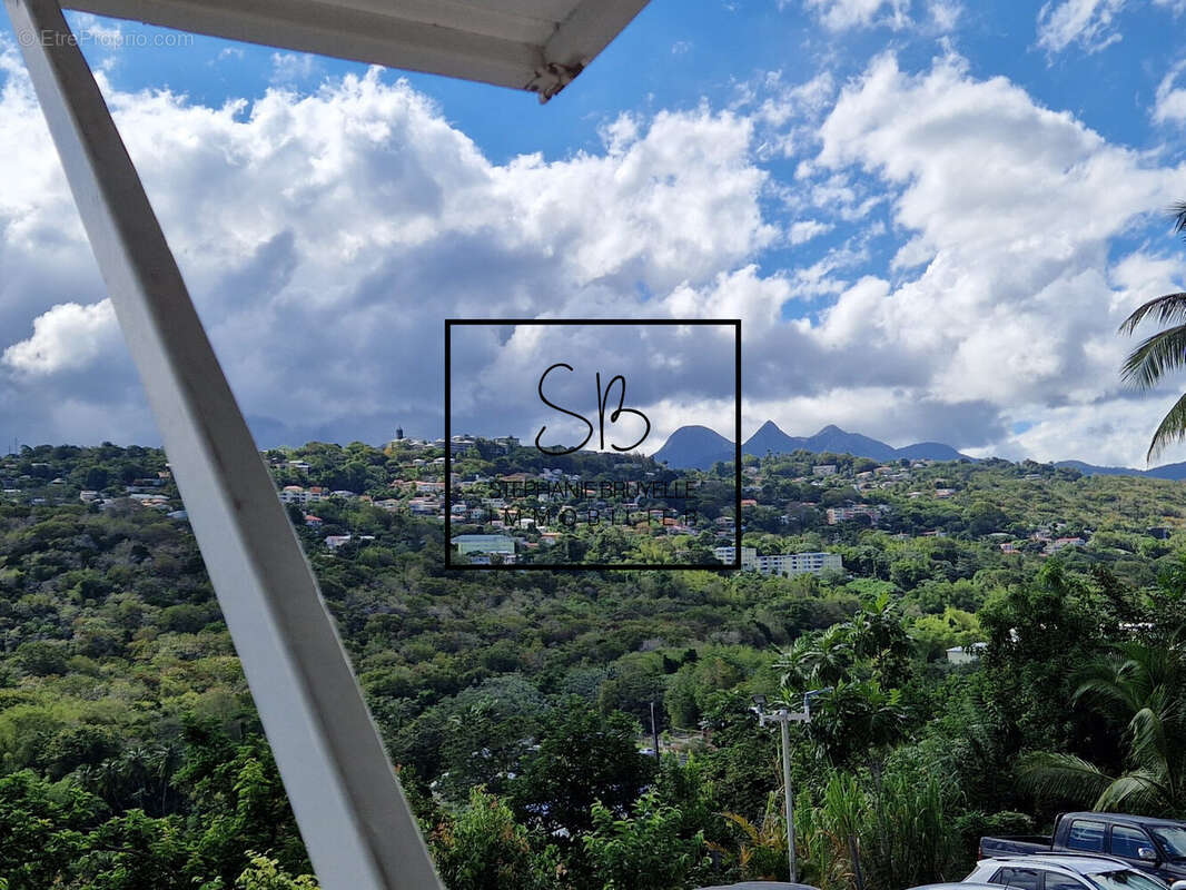 Appartement à FORT-DE-FRANCE