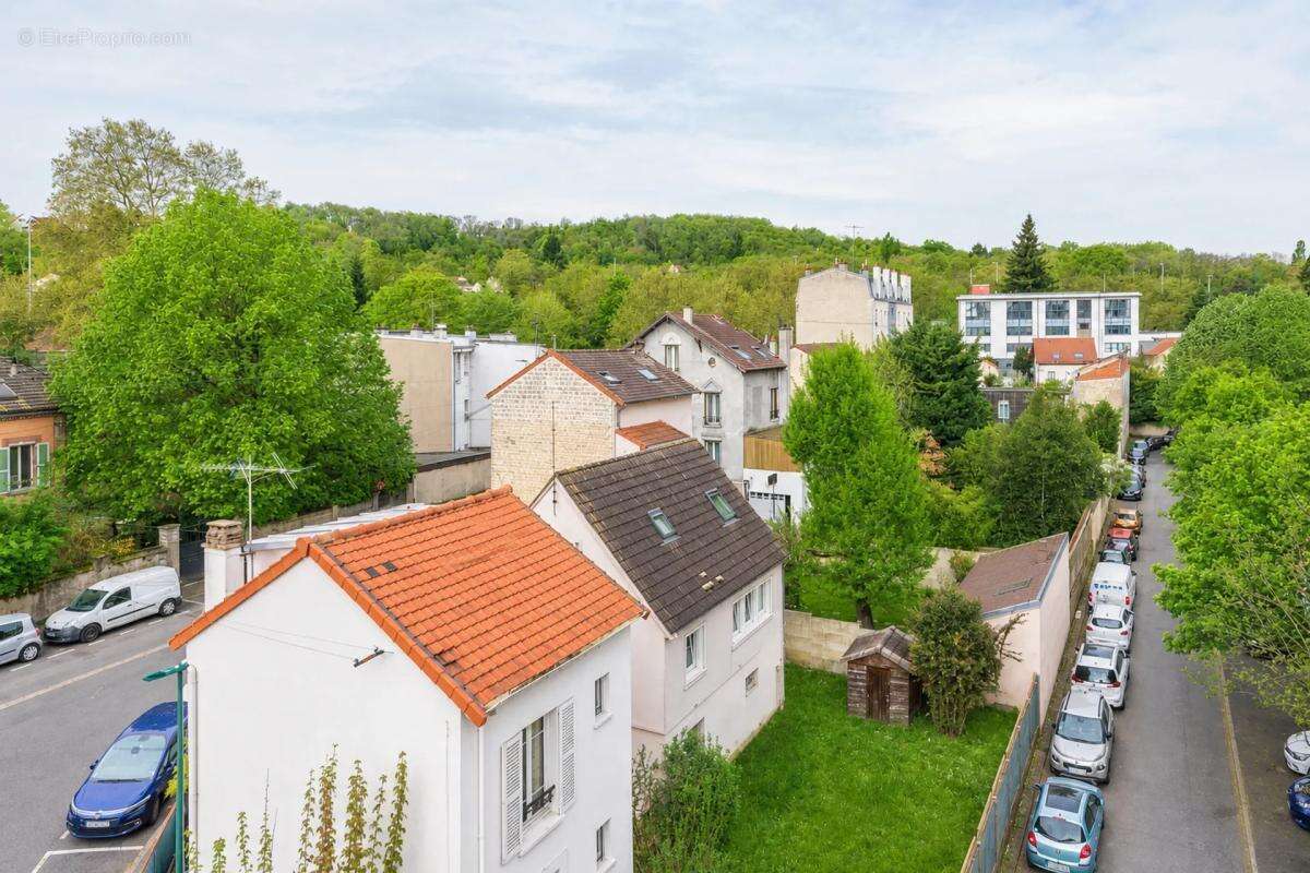 Duplex lumineux de 106 m² loué à Sannois - photo 10
