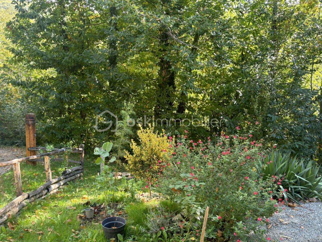 Maison à CAUDEBRONDE