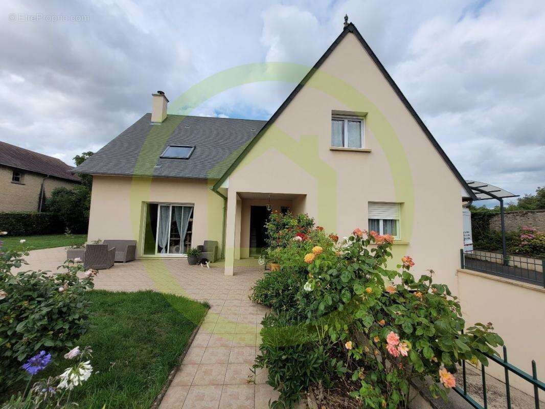 Maison à CUVERVILLE