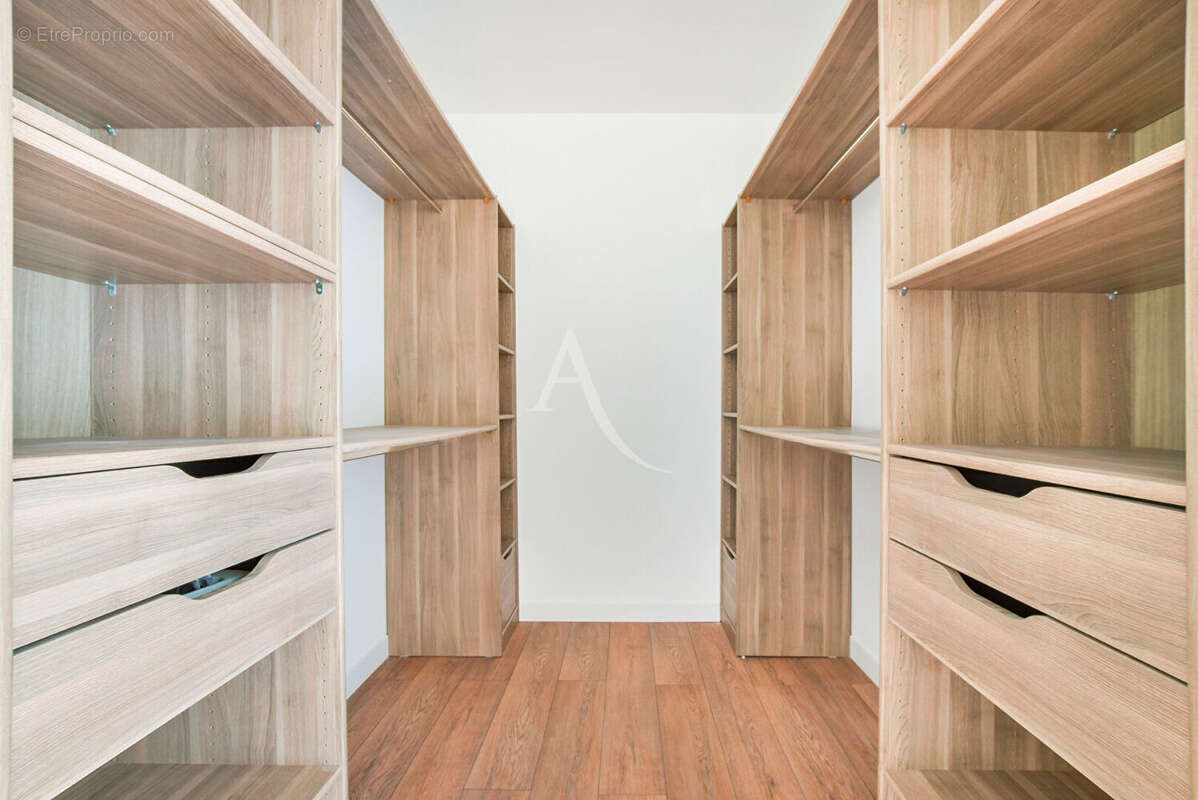 Appartement à MELUN