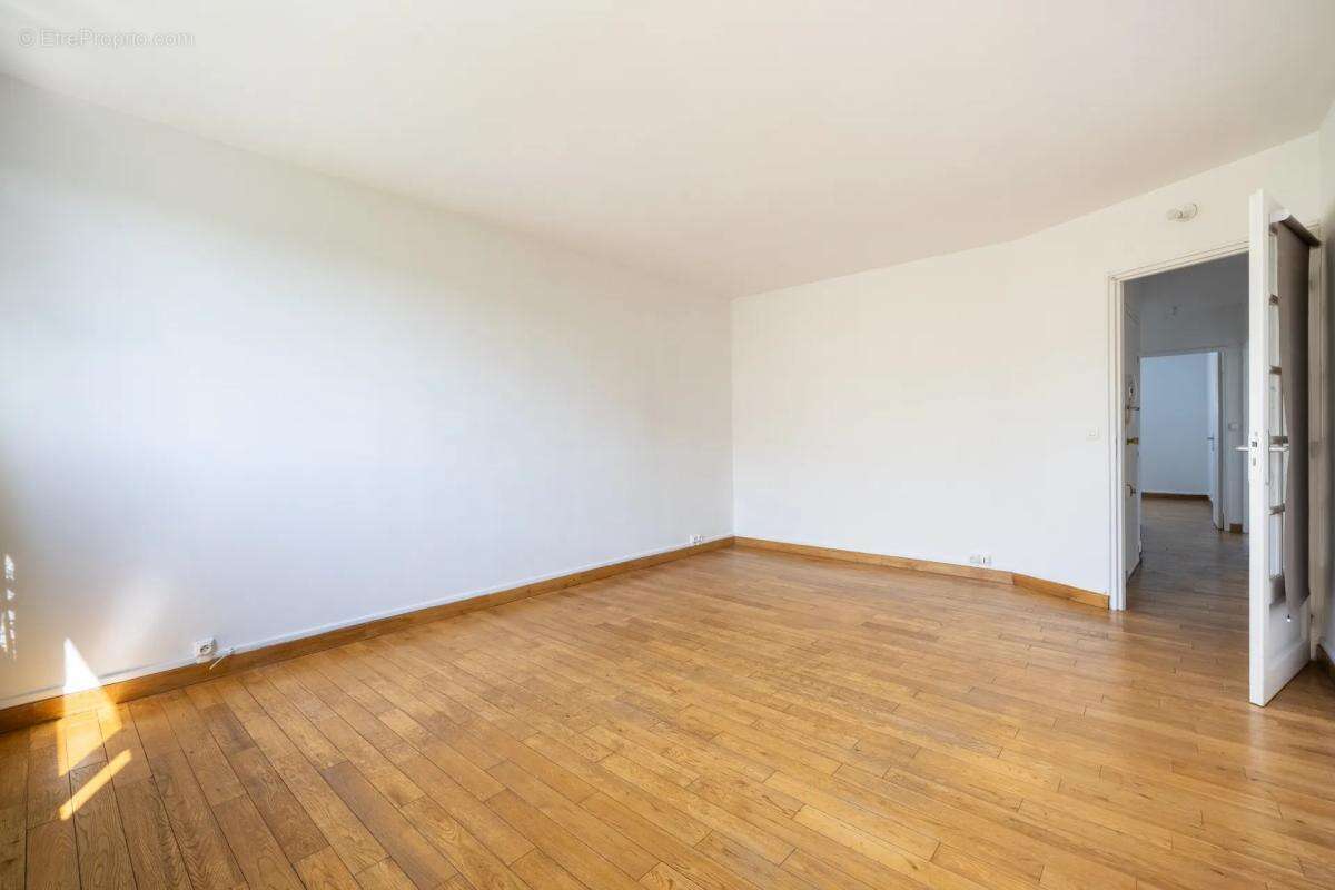 Appartement à RUEIL-MALMAISON