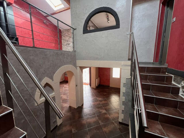 Maison à COMBRONDE