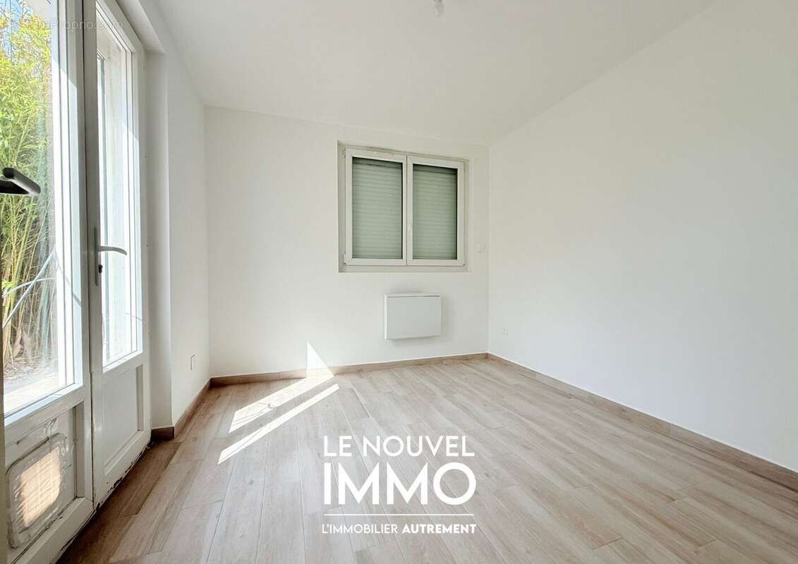 Appartement à ROGNAC