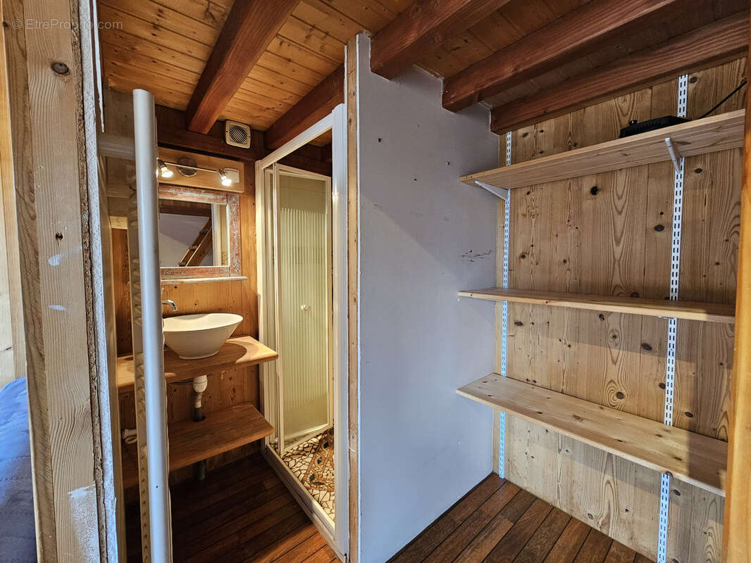 Maison à PUY-GUILLAUME