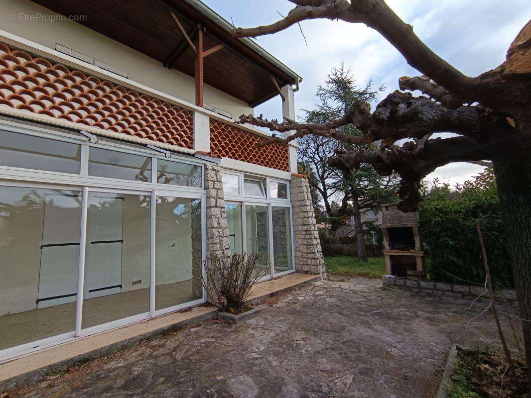 Maison à SAINT-GELY-DU-FESC