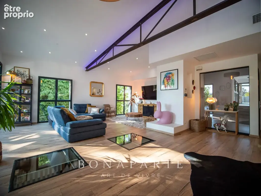 Maison de type loft - 293m2 - 5 chambres - 5 garages - photo 2