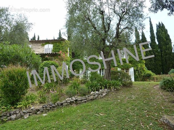 Maison à MOUANS-SARTOUX