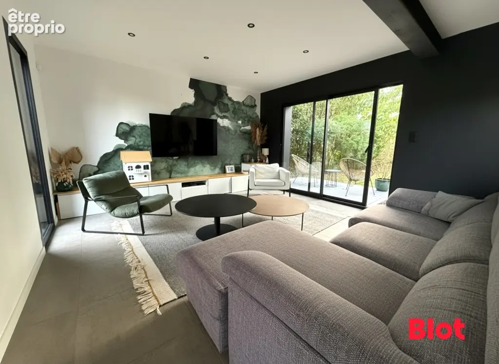 Maison 7 pièces 147 m² à vendre à Saint-Gregoire (35760) - photo 2